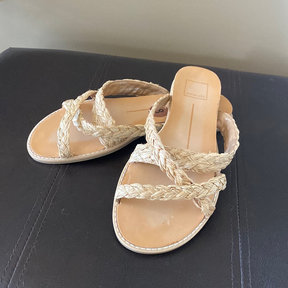 Dolce Vita Nebi Sandal Brand New Size 8